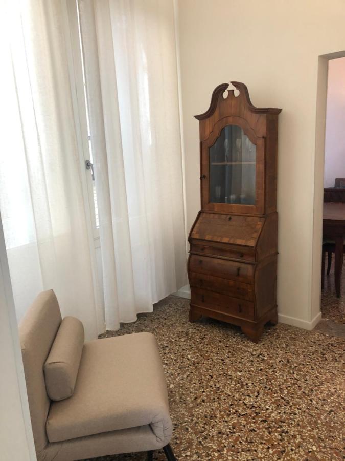 Esclusivo Appartamento A Rialto Venedig Exterior foto