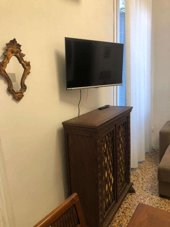 Esclusivo Appartamento A Rialto Venedig Exterior foto
